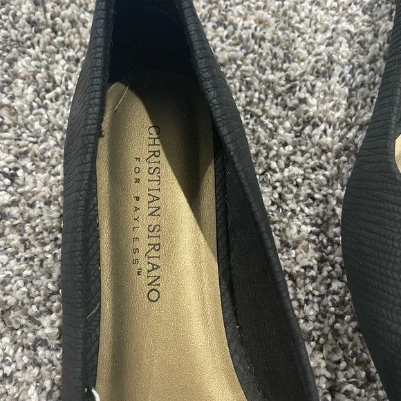 Christian Siriano Women's Black Flats - Picture 2 of 4